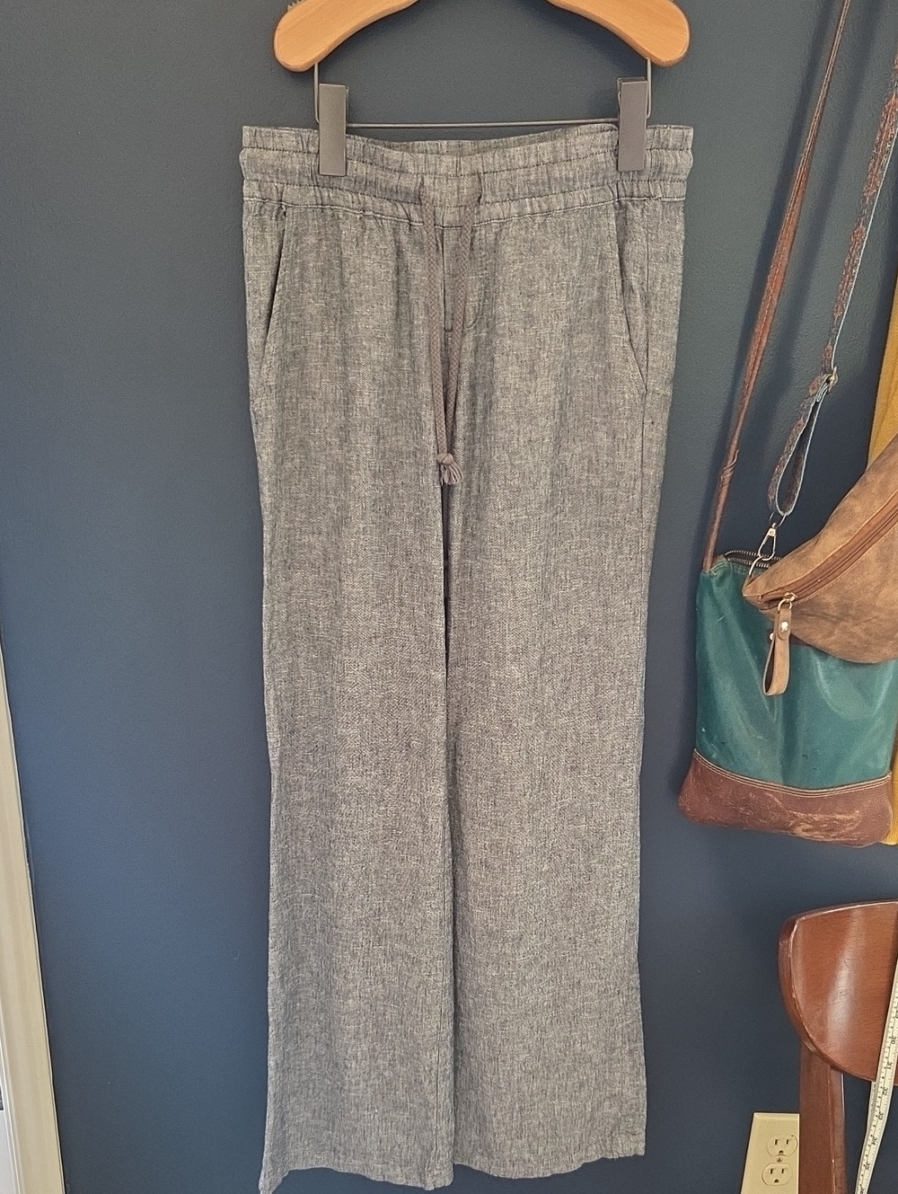 New York & Company Gray Wide-Leg Drawstring Pants